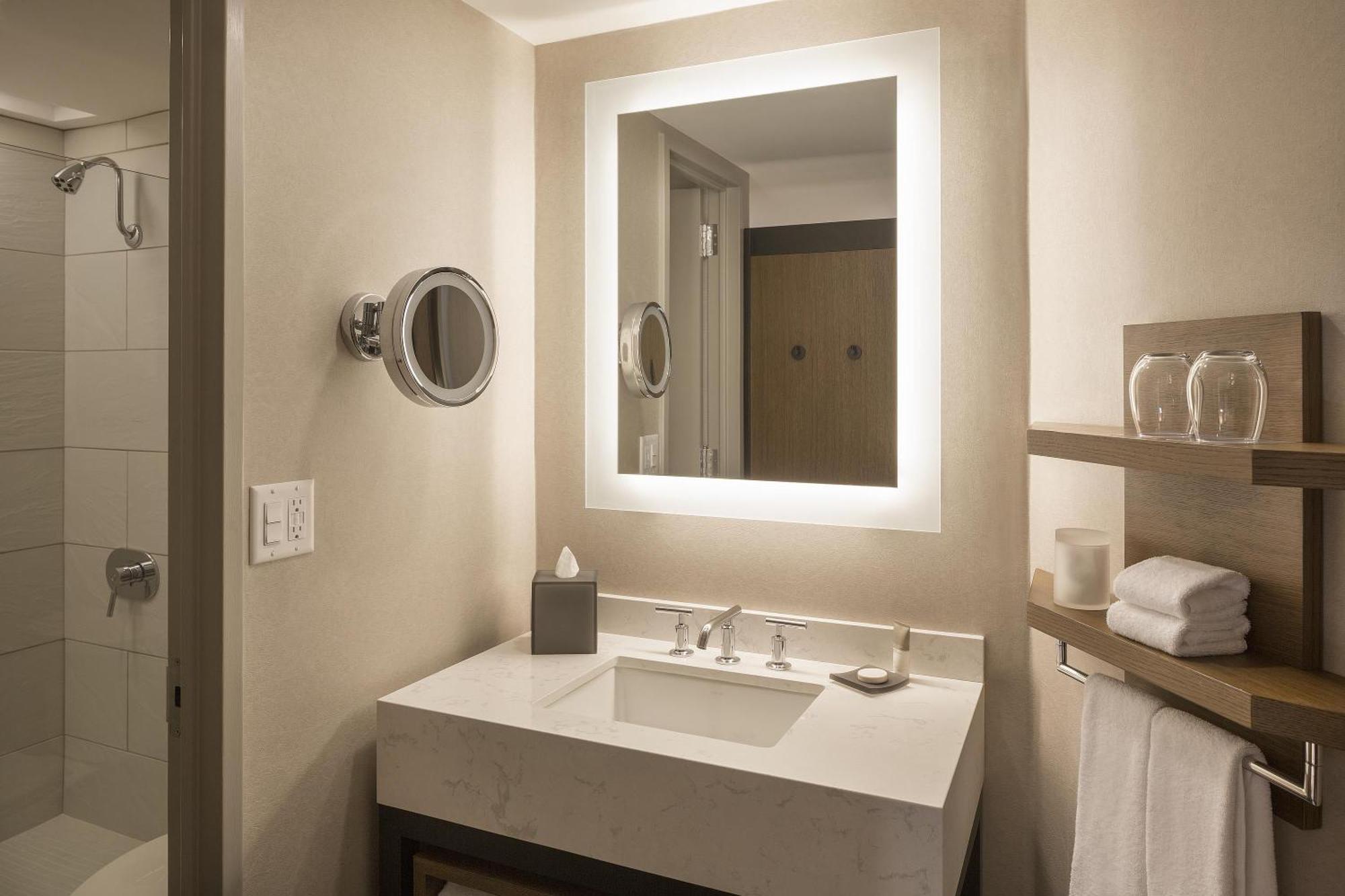 King Room Club Access