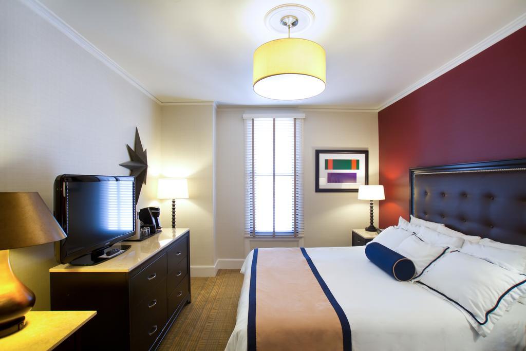 Queen Room,190189852:JPEG