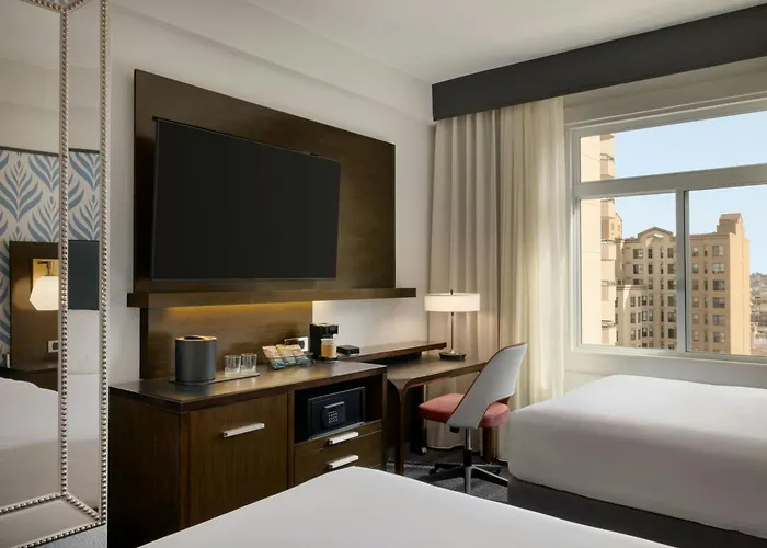 Courtyard By Marriott San Francisco Union Square Hotel