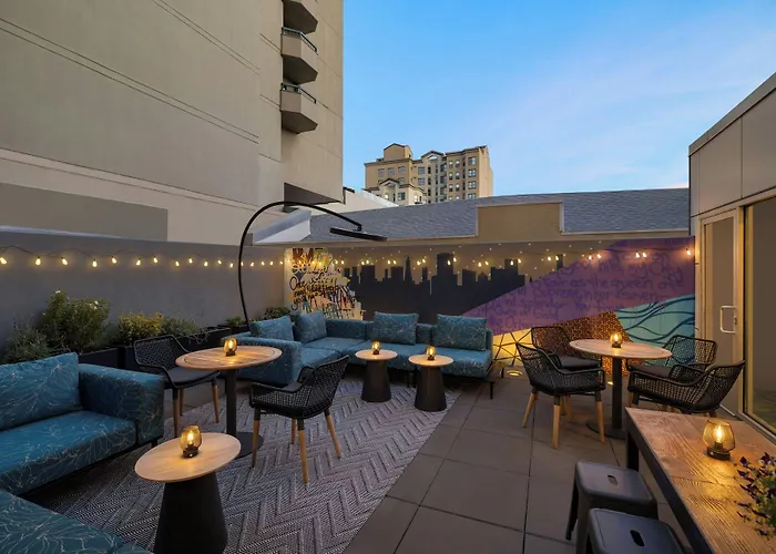 Courtyard By Marriott San Francisco Union Square Hotel